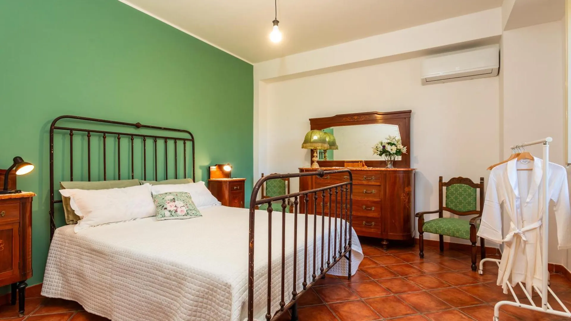 Villa Vittoria - Santa Tecla Acireale Italy