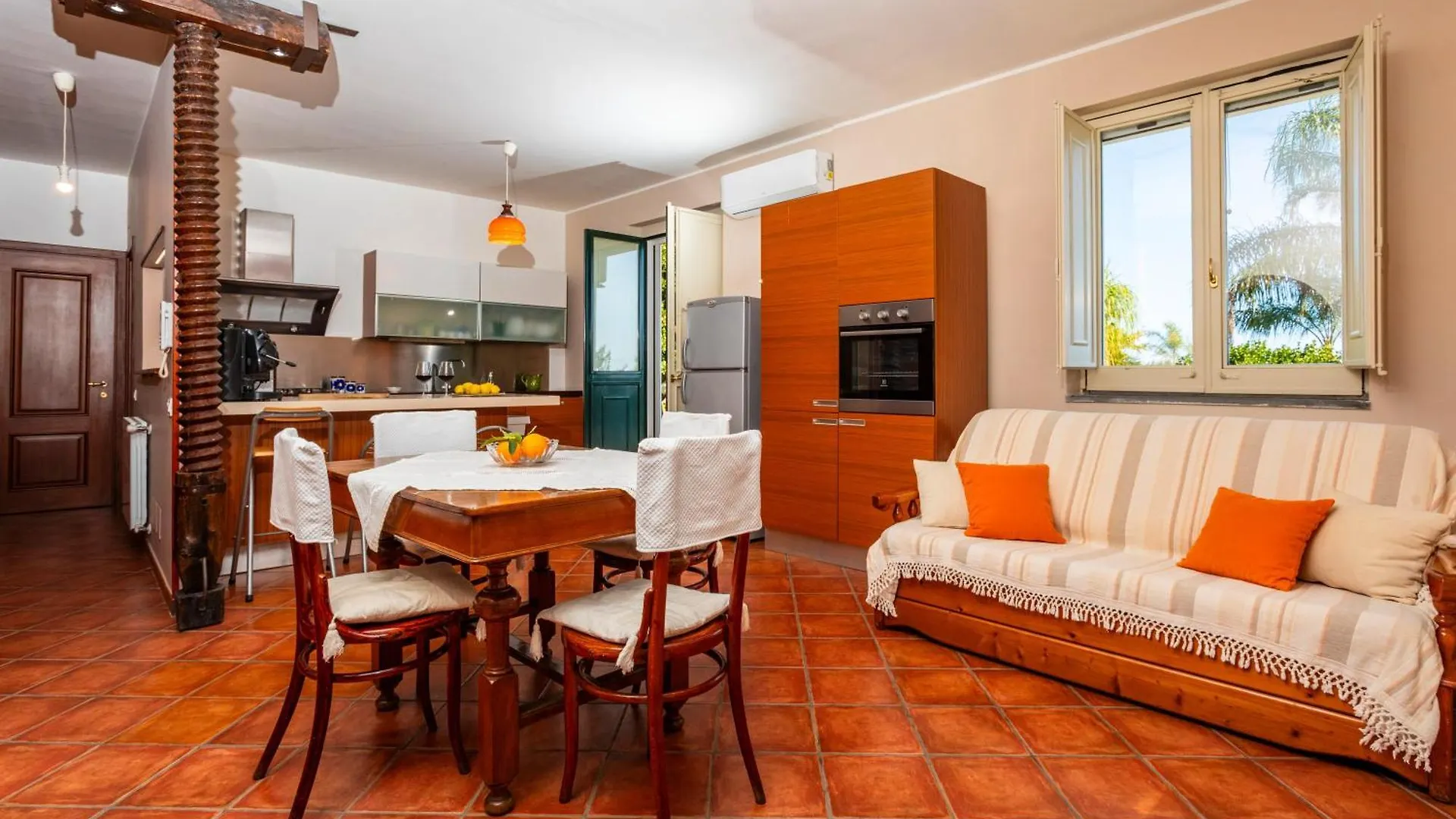 Villa Vittoria - Santa Tecla Acireale 0*,  Italy