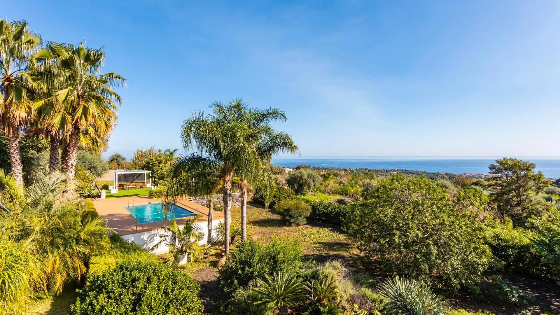 Villa Vittoria - Santa Tecla Acireale