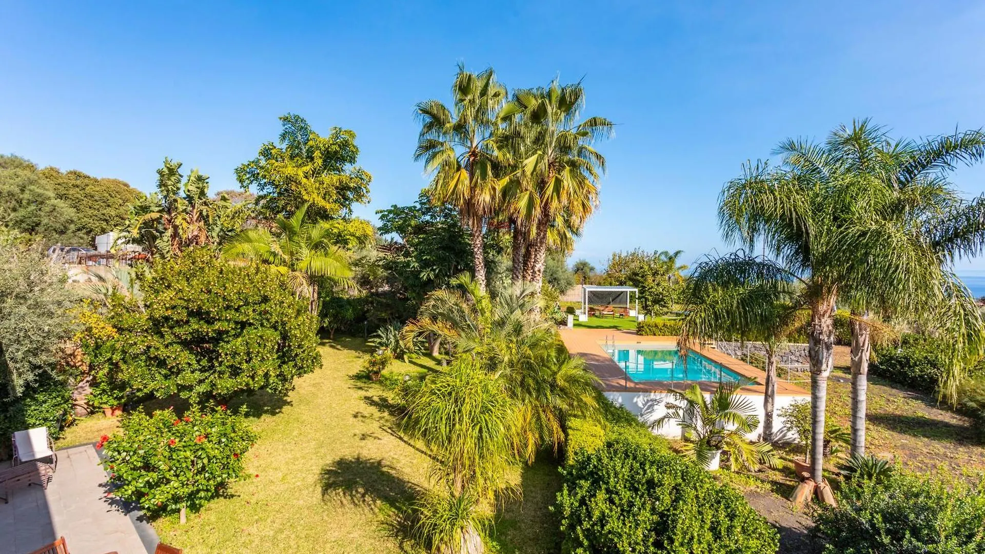 Villa Vittoria - Santa Tecla Acireale
